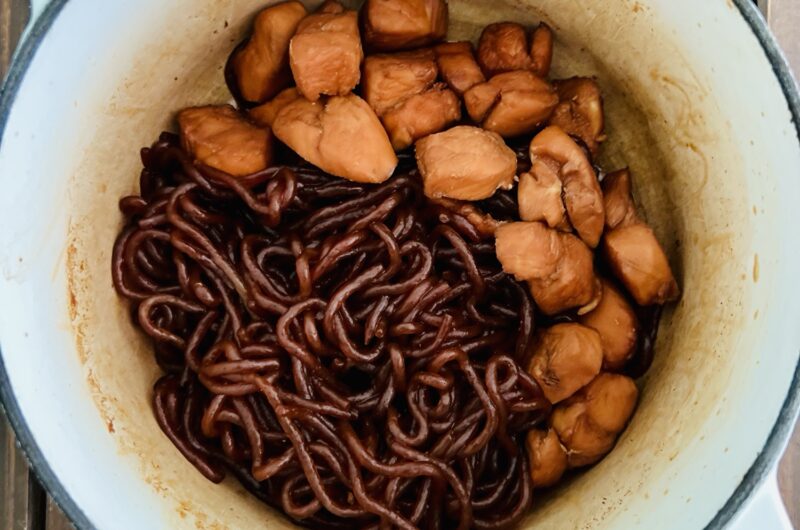 鶏ささみと糸こんにゃくの辛煮