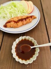 4つの材料で作るとんかつソース